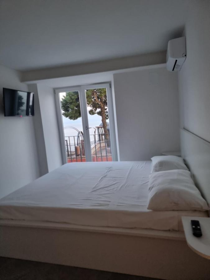 Il Panorama Villa Vietri Bagian luar foto